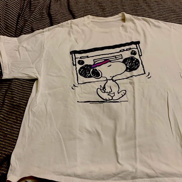XL mens snoopy shirt - Picture 1 of 2